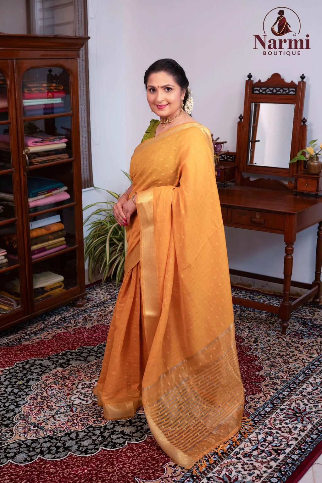 Mayuri ( மயூரி )