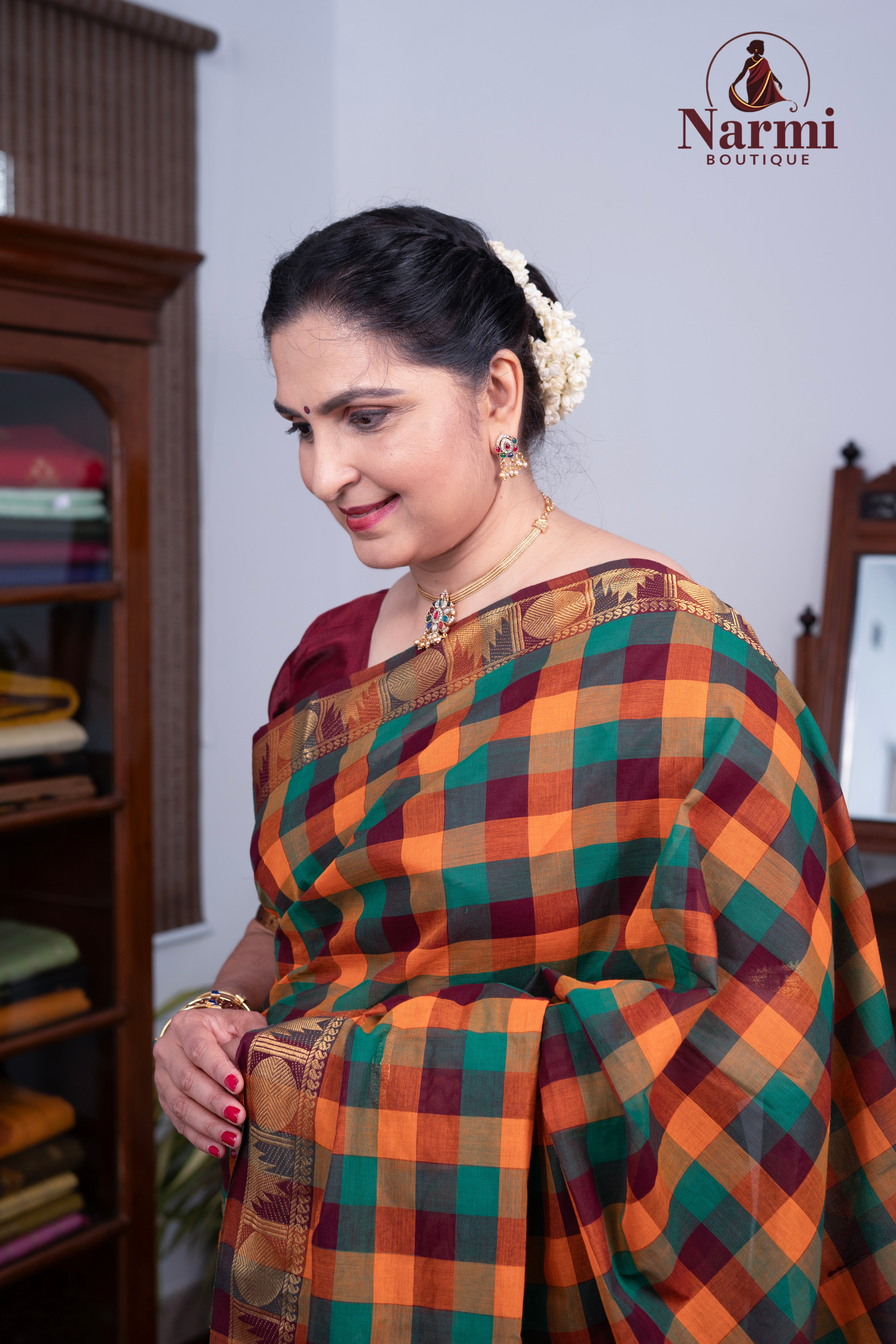 Sembaruthi ( செம்பருத்தி )