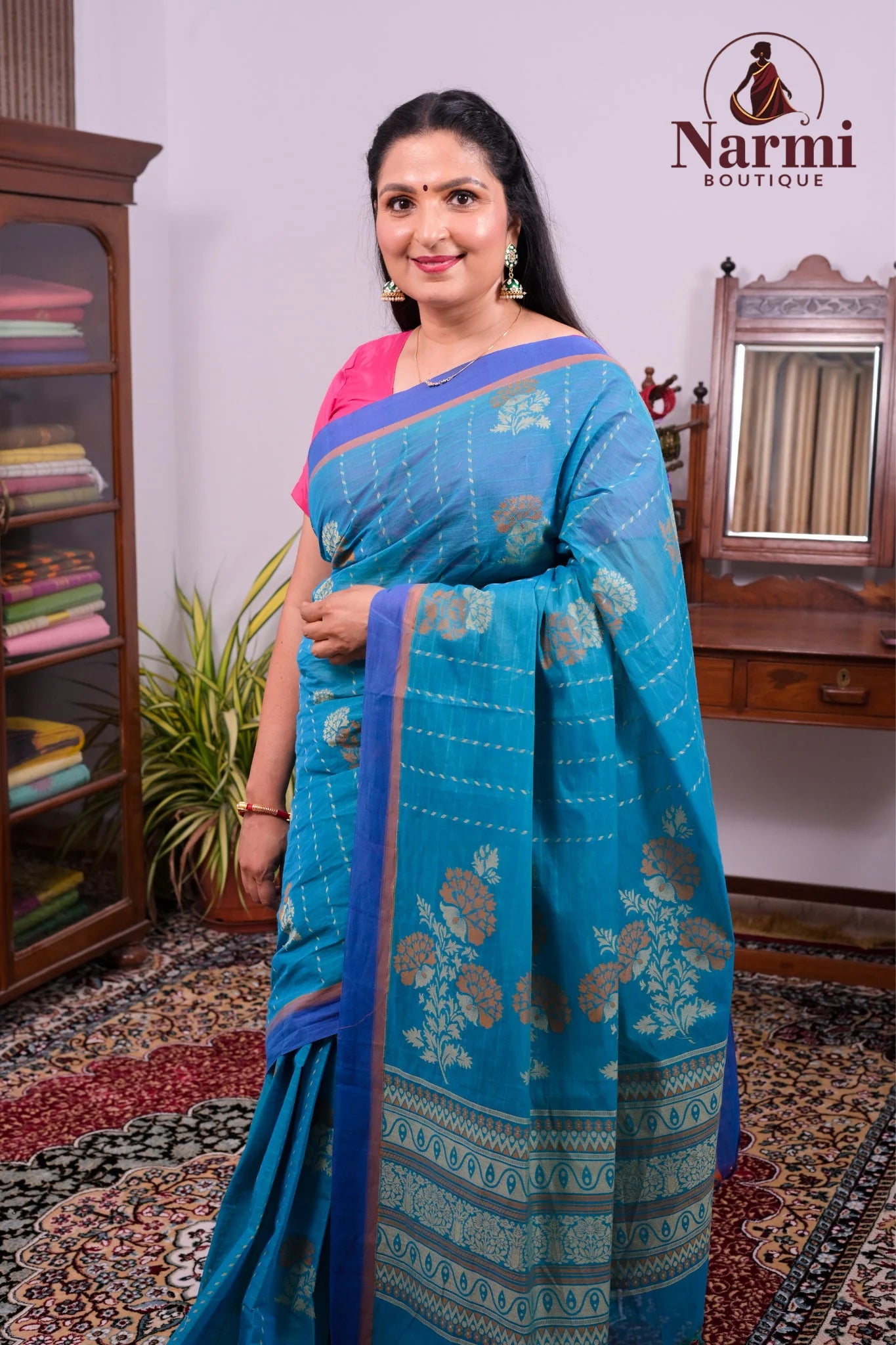 Aazhi (அழகி)