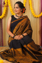 Ponmayil (பொன்மயில்)