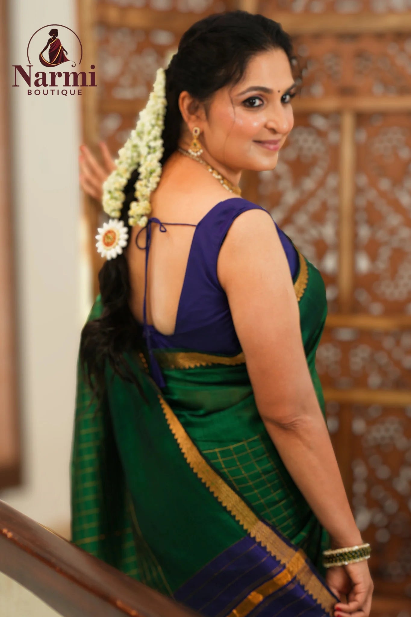 Neelamathi (நீலமதி)