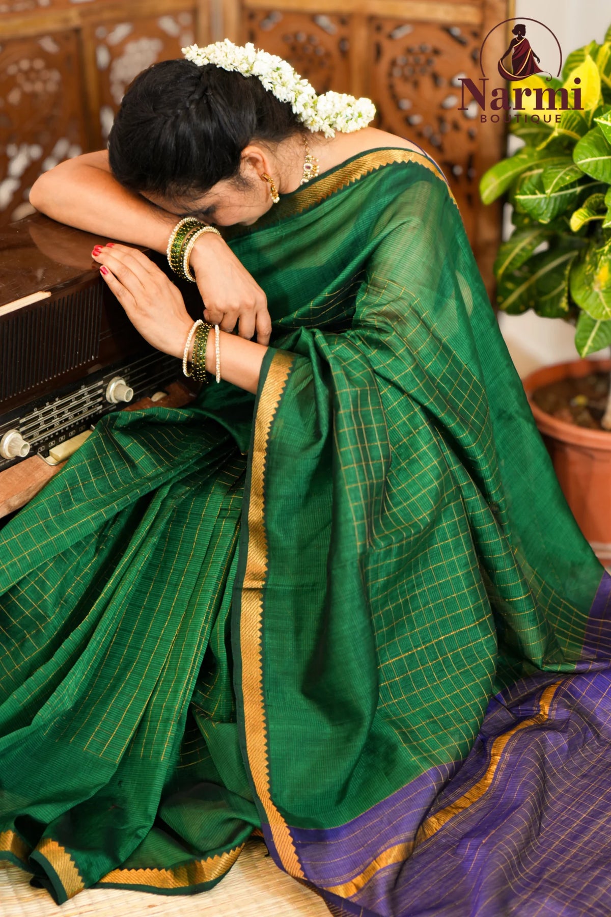 Neelamathi (நீலமதி)